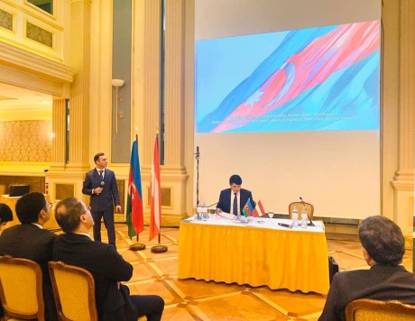 Vyanada Azərbaycan Diasporuna Dəstək Fondunun təqdimatı keçirilib