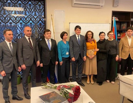 Fondunun icraçı direktoru Elşad Əliyev Moskvadakı Azərbaycan Mədəniyyət Mərkəzində olub