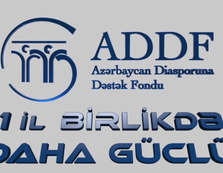 1 il birlikdə!