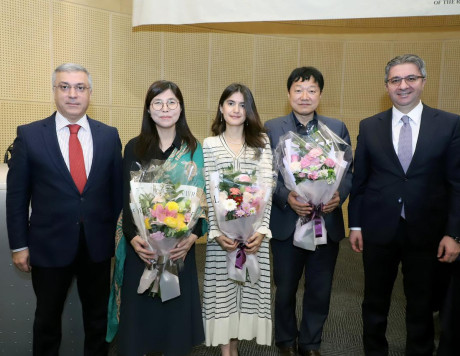 Seul Milli Universitetində Koreya dilində “Kitabi-Dədə Qorqud” dastanı təqdim edilib.