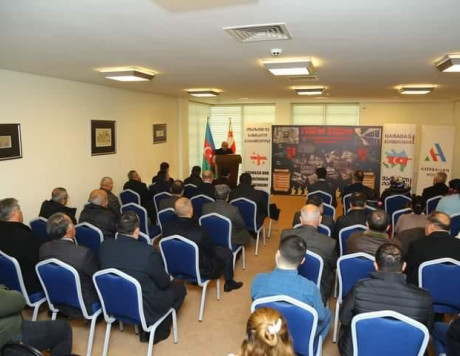 Marneulidəki Azərbaycan Evində 20 Yanvar faciəsi ilə bağlı anım tədbiri və sərgi təşkil edilib